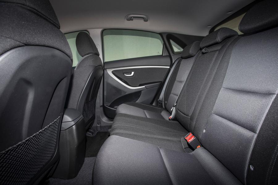  Hyundai i30 5-Door 2015 года  (UK) (фото 20 из 20)